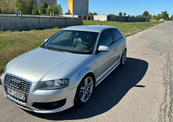 Audi A3 cena 20500 przebieg: 250000, rok produkcji 2004 z Łask małe 106